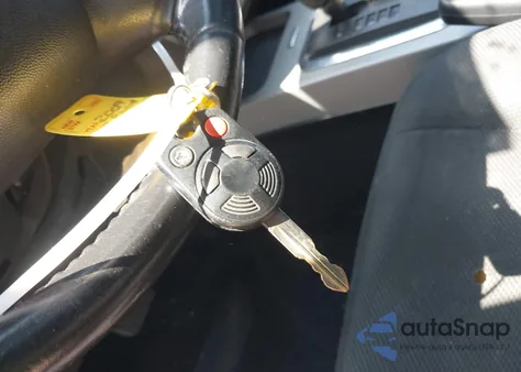 2009 Ford Escape Xlt z USA, uszkodzony, nr VIN 1FMCU03G29KA08124